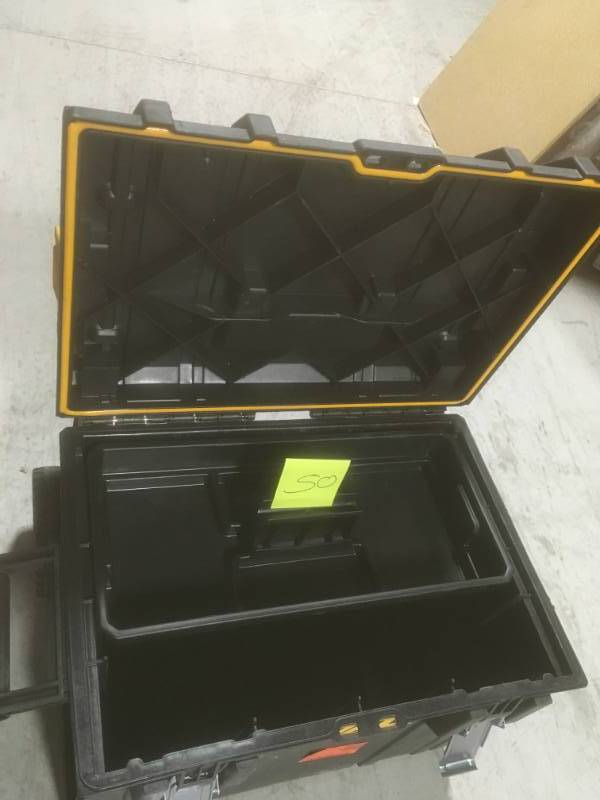 lot 50 image: DEWALT ToughSystem DS450 22 in. 17 Gal. Mobile Tool Box not used