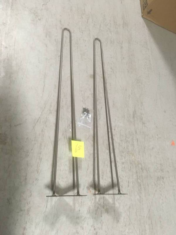 lot 65 image: Standard 38 in. Dia 38 in. Raw Steel 2-Rod Hairpin Leg in good condition