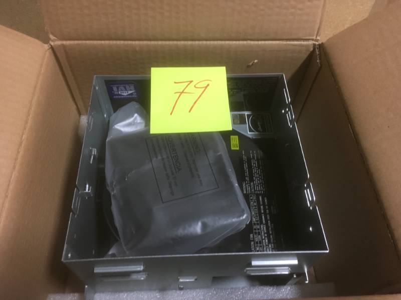 lot 79 image: Hampton Bay 80 CFM No Cut Ceiling Humidity Sensing Bath Fan  in like new condition