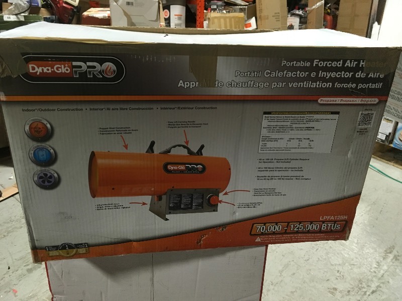 lot 116 image: Dyna-Glo Pro 125K BTU Forced Air LP Gas Portable Heater in working conditions