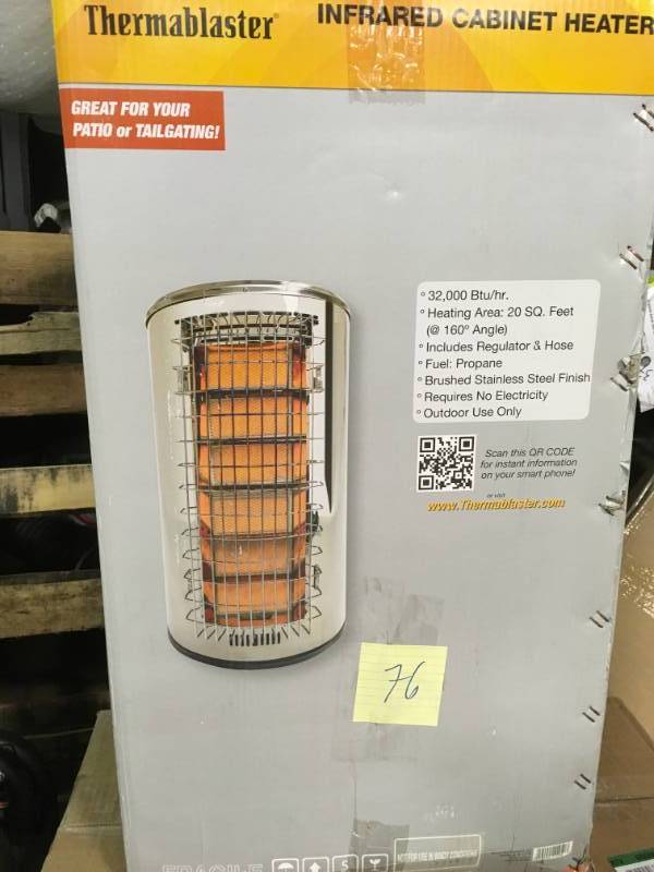 lot 76 image: Thermablaster 32,000 BTU Stainless Steel Gas Patio Heater  in like new condition