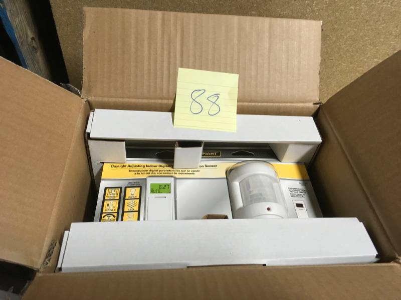 lot 88 image: Defiant 8 Amp 7-Day Indoor In-Wall SunSmart Digital Timer Switch with Motion Sensor, White CASE 3 PACK not used