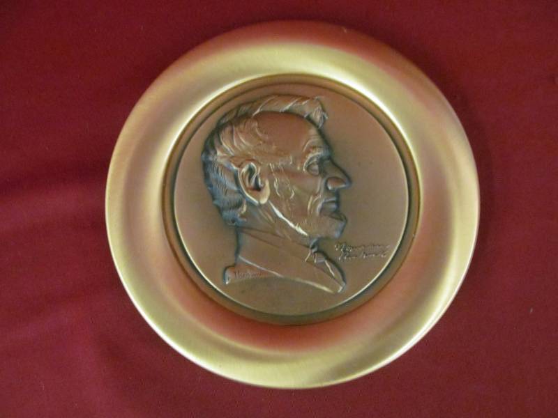 lot 23 image: 1976 Lincoln solid copper plate