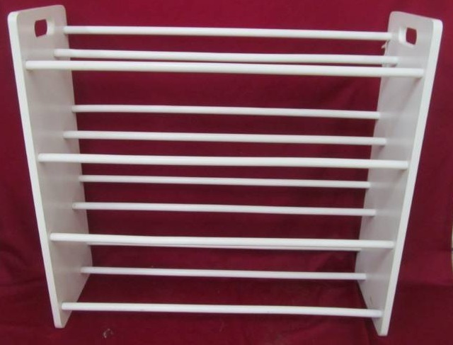lot 53 image: quilt rack