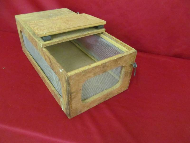 lot 78 image: vintage cage