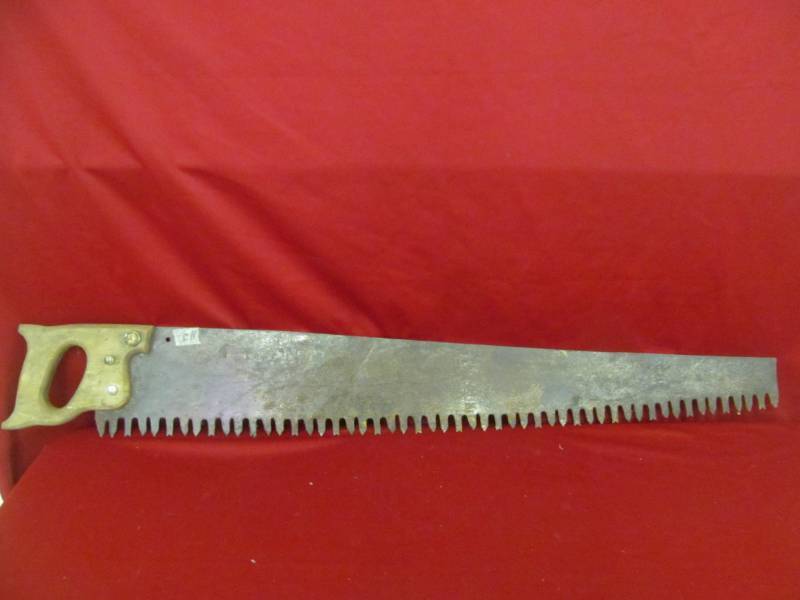 lot 83 image: tree saw