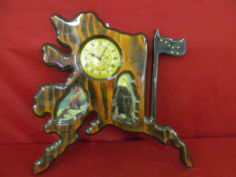 lot 87 image: tree slab wall clock