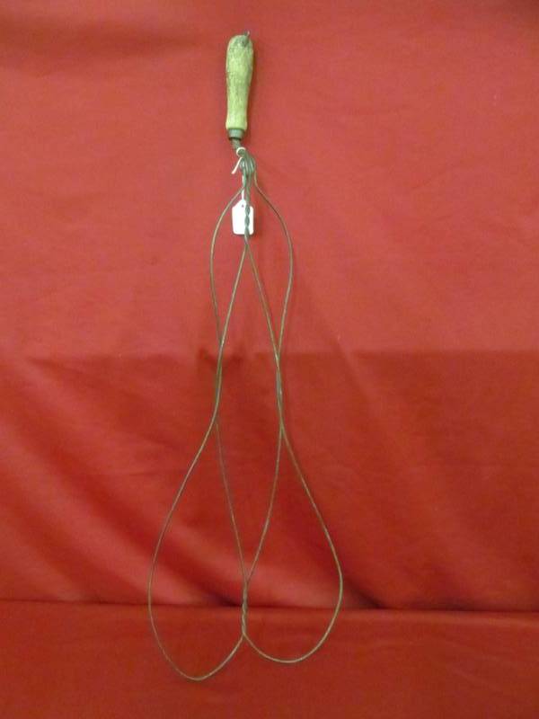 lot 114 image: vintage rug beater