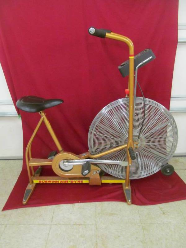 lot 138 image: Schwinn Air Dyne Ergometer Exercyle