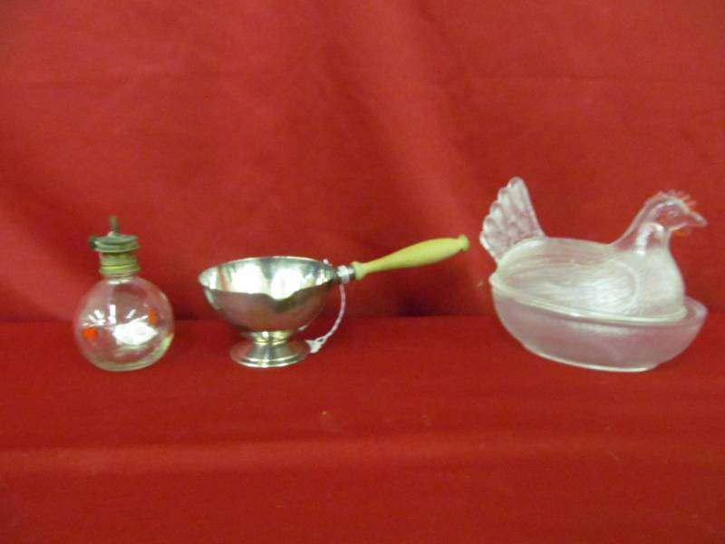 lot 144 image: oil lamp, hen on nest, brandy warmer