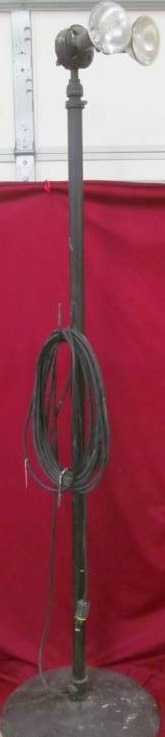 lot 150 image: portable spot light