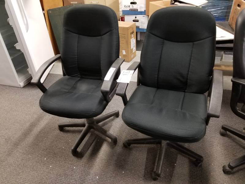 Cloth Rolling Office Arm Chairs