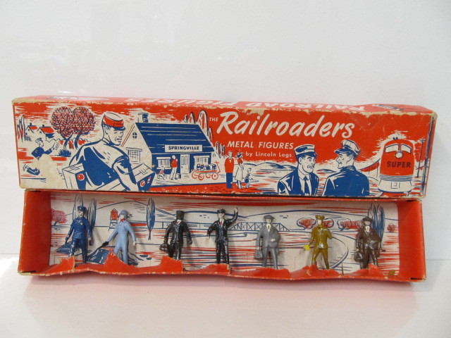 lot 11 image: Vintage Lincoln Logs Metal Toy Figures The Railroaders wBox