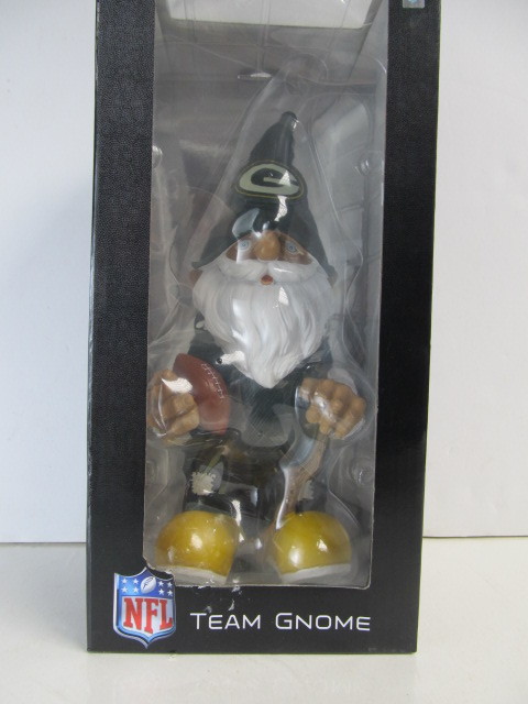 lot 77 image: Green Bay PACKERS Official NFL Team Gnome Doll