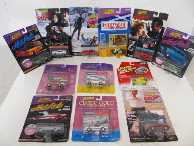lot 26 image: Lot of MINT ON CARD Johnny Lightning Diecast Cars