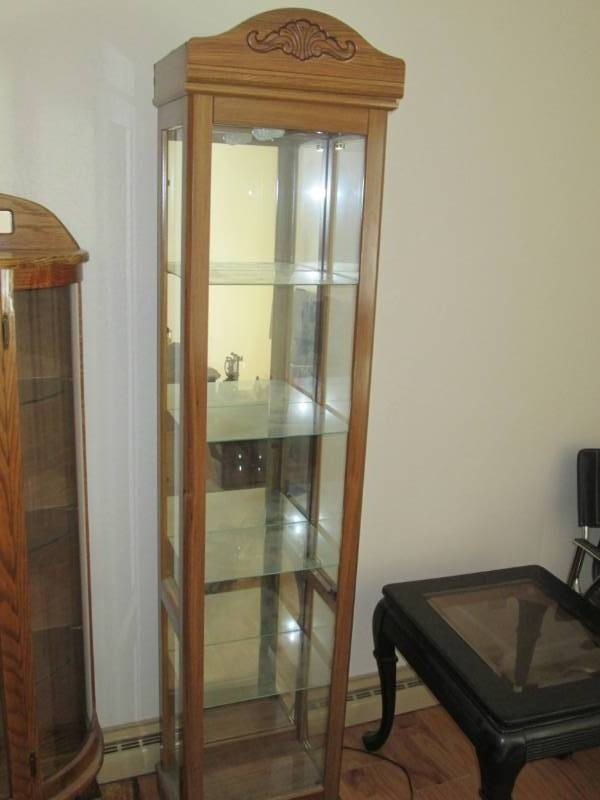 lot 307 image: Lighted curio cabinet with mirror...
