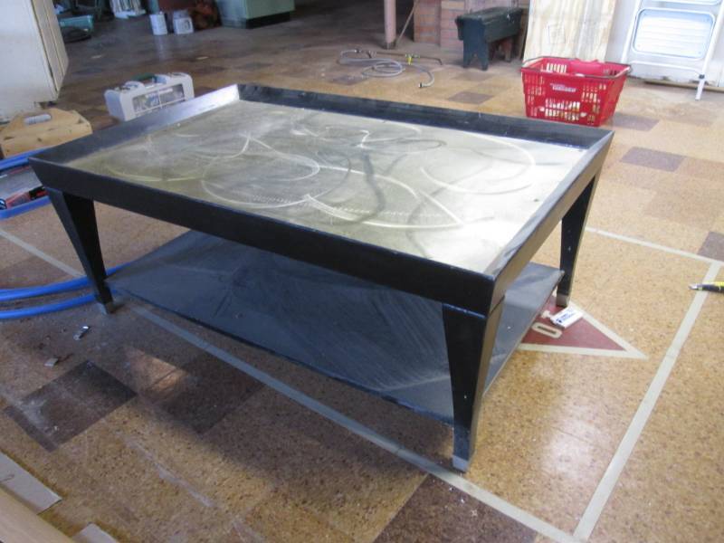 lot 328 image: Metal top wood frame coffee table, ...