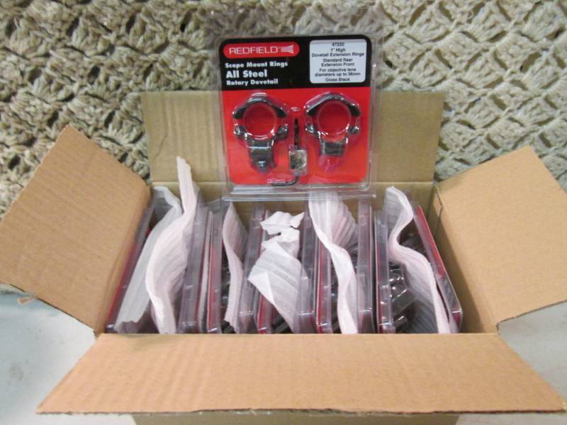 lot 61 image: Box of 12 Redfield 47220 Scope Moun...