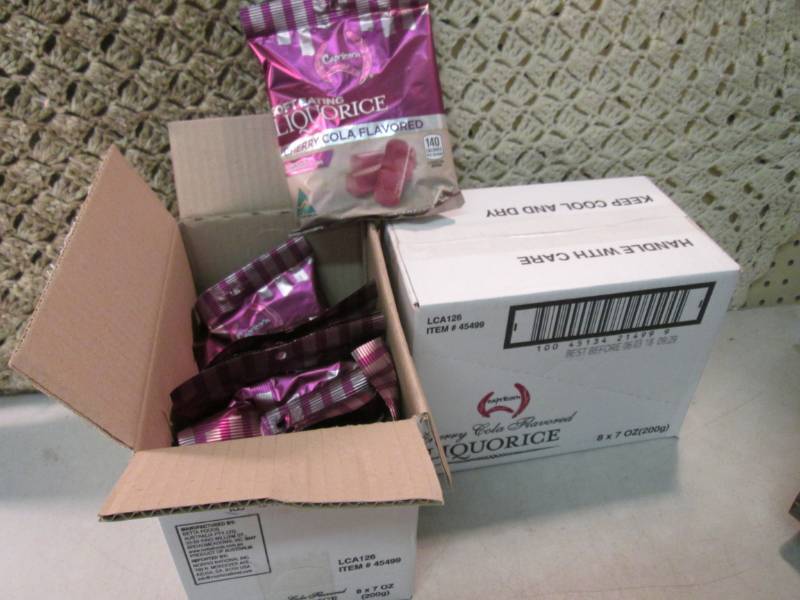 lot 73 image: 2 Cases with 8 Bags each of Caprico...