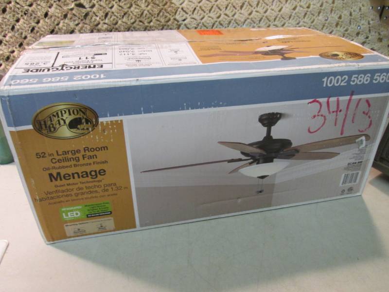 lot 24 image: Hampton Bay Menage 52 Integrated L...