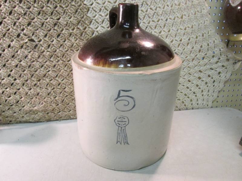 lot 75 image: Vintage 5 Gallon Blue Ribbon Brand ...