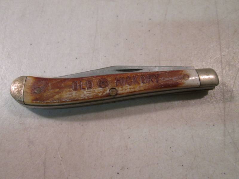 lot 200 image: Vintage Old Hickory Pocket Knife  F...