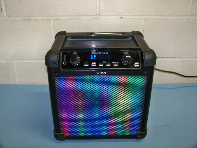 Ion tailgater flash hot sale speaker