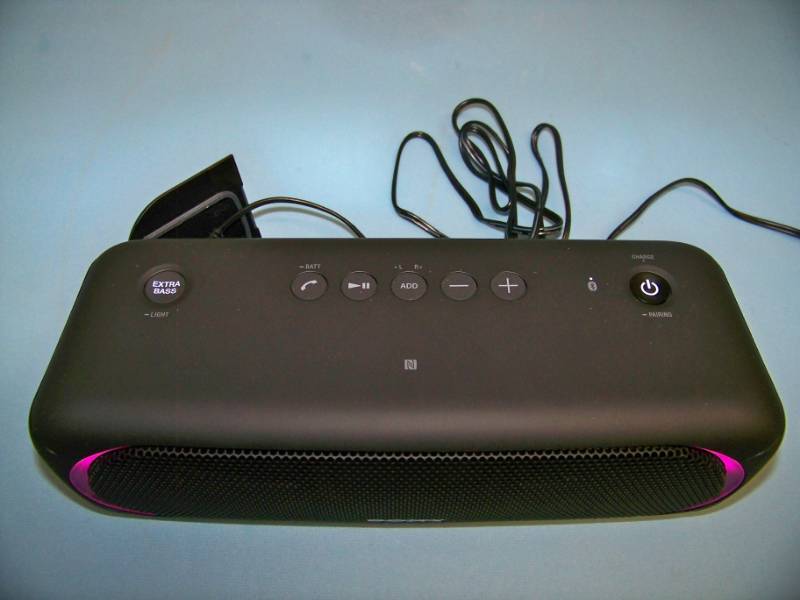 lot 16 image: Sony, Portable, Extra Bass, Wireless Speaker with Bluetooth and Front Lighting in Original Box