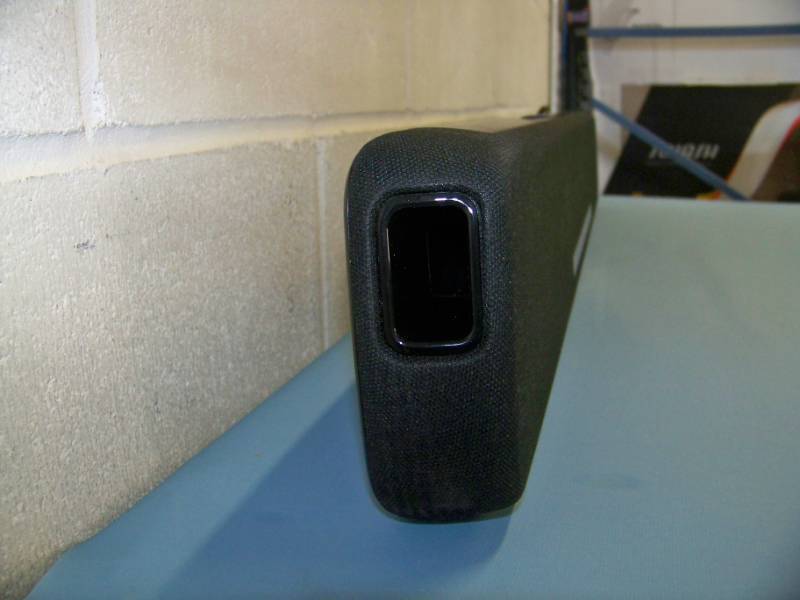 lot 22 image: Yamaha, Front Surround System Speaker Bar with Bluetooth and Remote Control