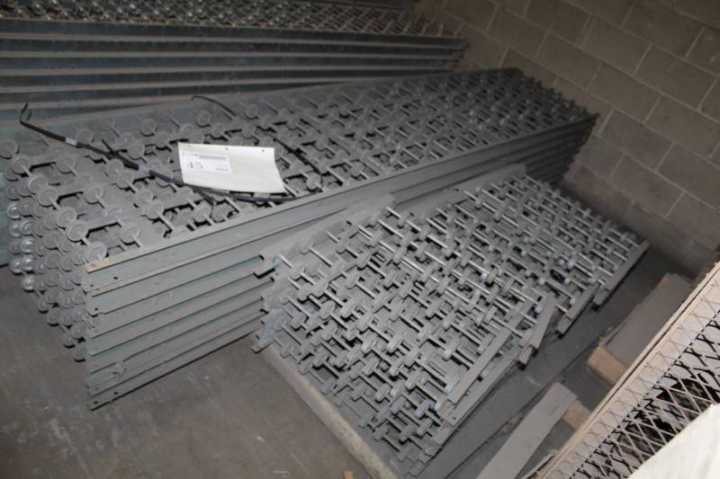 lot 45 image: Conveyor System