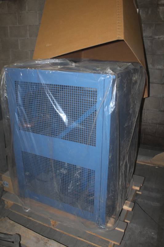 lot 17 image: Great Lakes Air Products Inc. GTX Series Cycling Air Dryer with Owner Manual