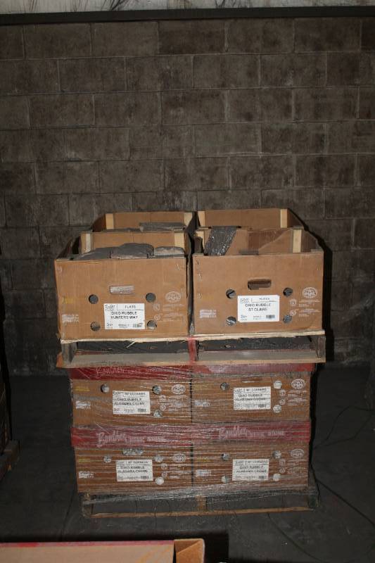 lot 140 image: Boulder Creek Stone Products Boxes of 90-Degree Corners and Flats - Ohio Rubble Hunters Way Flats 02182013, Ohio Rubble labama Crme Corners 11022010