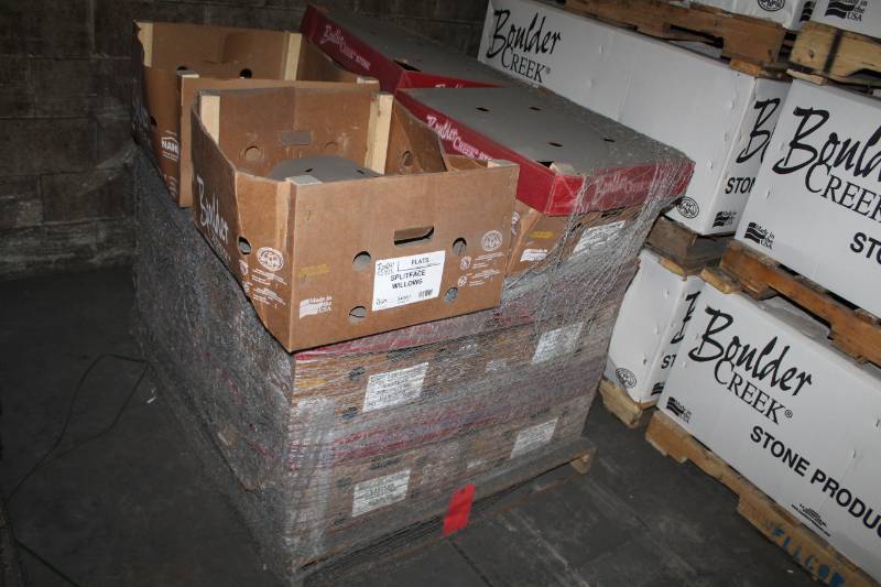 lot 138 image: Boulder Creek Stone Products Boxes of Eastern Fieldstone Hanover 90-Degree Corners
