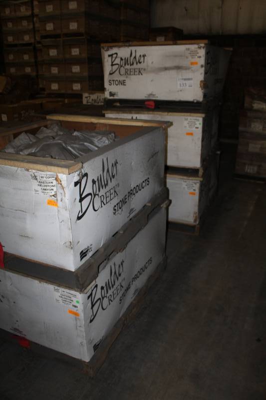 lot 133 image: Boulder Creek Stone Products Boxes of Eastern Fieldstone Canyon 90-Degree Corners and Flats