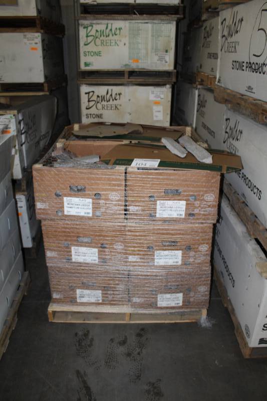 lot 104 image: Boulder Creek Stone Products Boxes of Montana Ledge Hampton Colors Flats