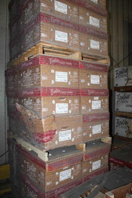 lot 96 image: Boulder Creek Stone Products Boxes of Long Island Stak Manhattan 90-Degree Corners