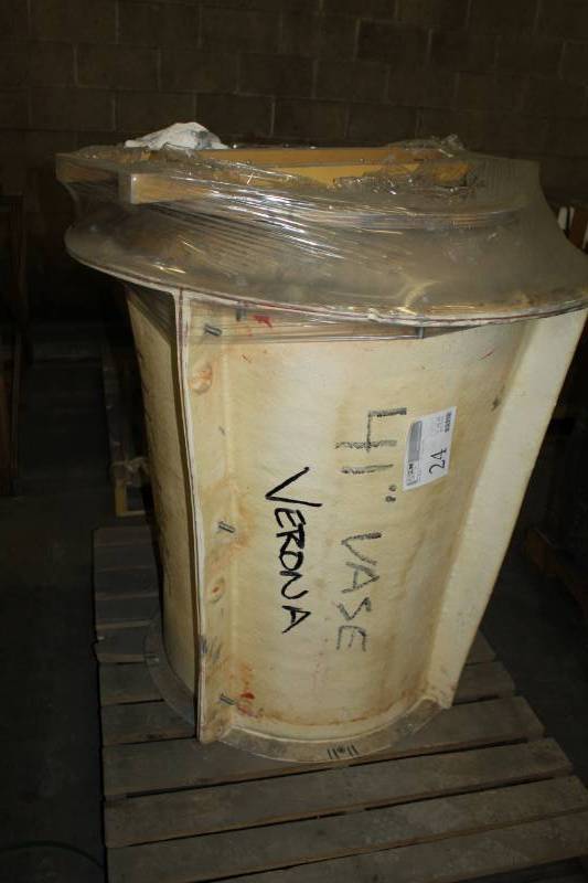 lot 24 image: Buddy Rhodes Fiberglass Mold