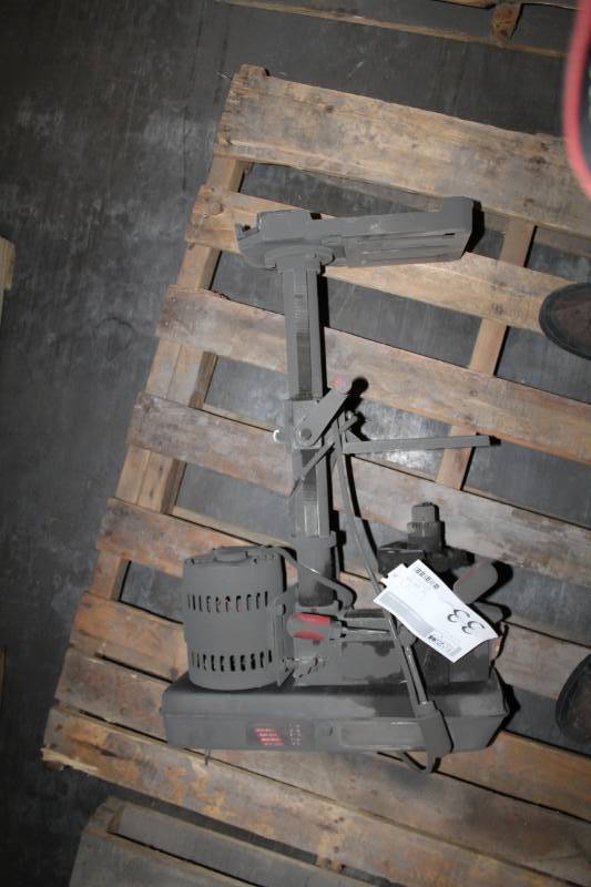lot 33 image: Craftsman Drill Press with Laser Trac