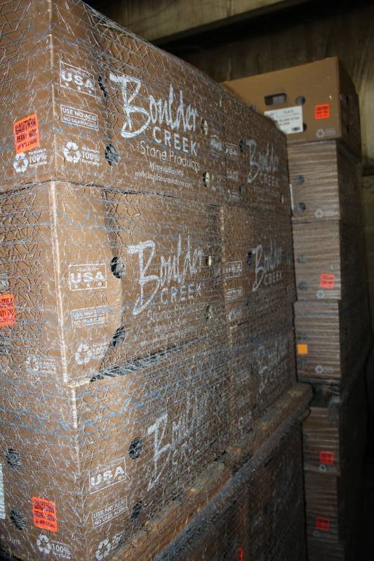 lot 105 image: Boulder Creek Stone Products Boxes of Long Island Stak Alden Flats