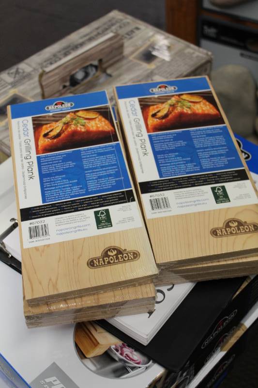 lot 183 image: Napolean Cedar Grilling Planks
