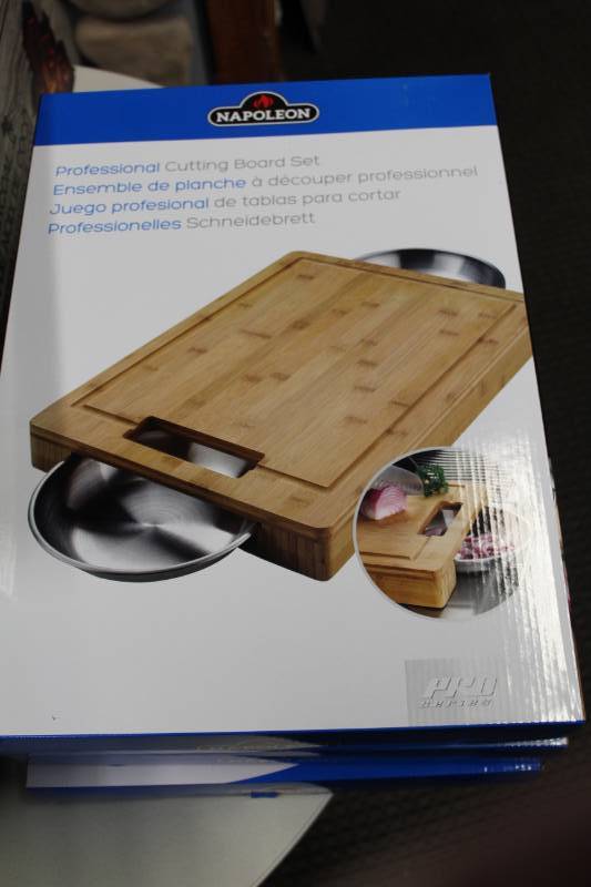 lot 180 image: Napolean Professional Bamboo Cutting Board Set