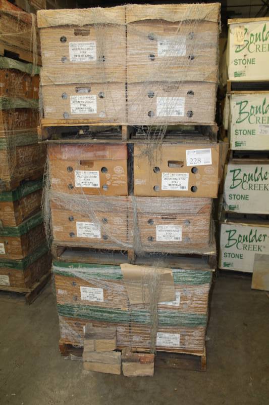 lot 228 image: Boulder Creek Stone Products Boxes of Western Ledge Stak Mustang 90-Degree Corners and Flats