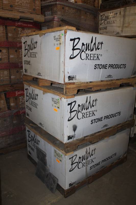 lot 233 image: Boulder Creek Stone Products Boxes of Bavarian Castle Preston Flats