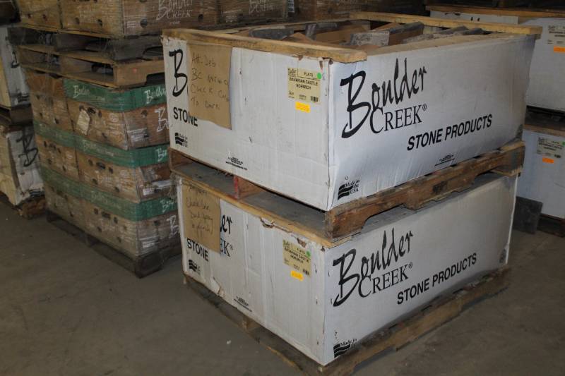 lot 234 image: Boulder Creek Stone Products Boxes of Bavarian Castle Preston Flats