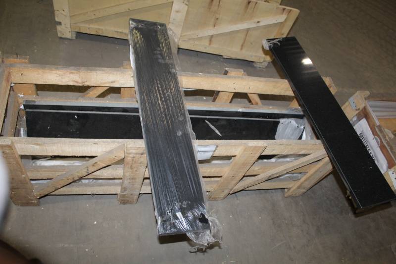 lot 257 image: Polished Marble Slabs