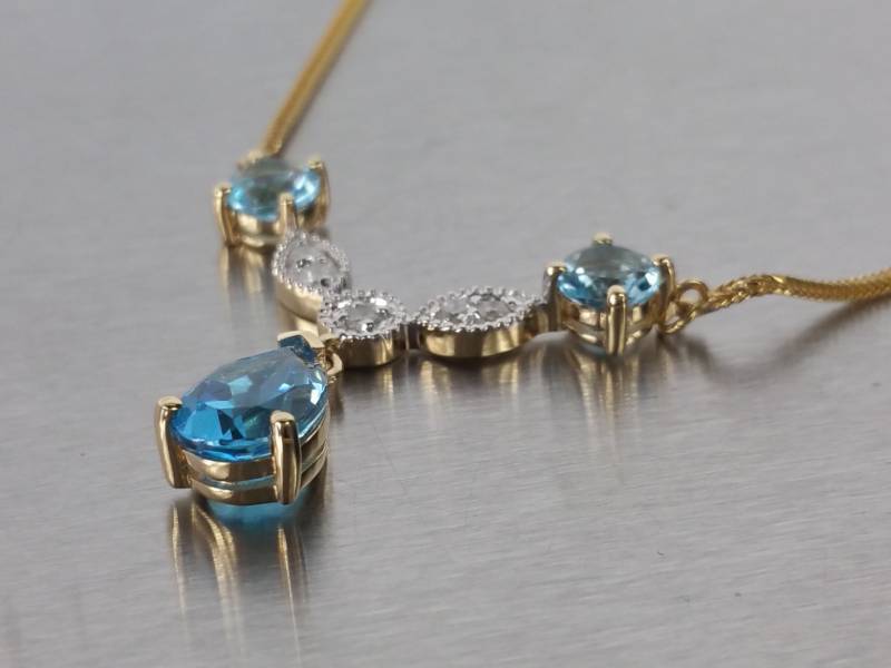 lot 25 image: Natural Aquamarine and Diamond Italian Estate Necklace in 14k Gold