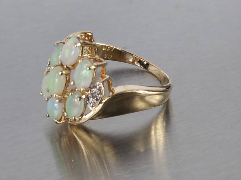 lot 52 image: Natural Opal and Diamond Estate Ring in 14k Gold