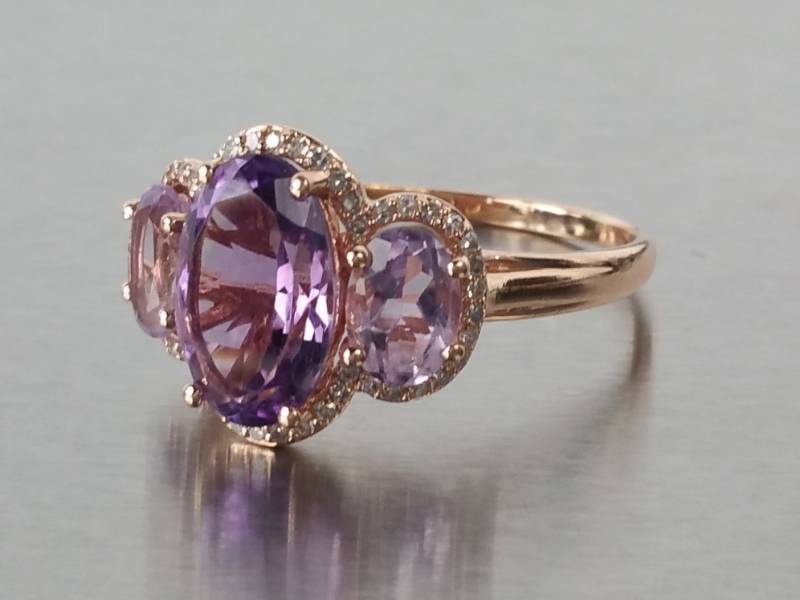 lot 53 image: 6 CT Amethyst and Diamond Designer Estate Ring in Rose Gold
