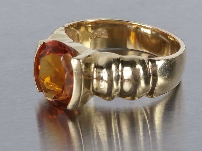 lot 54 image: Orange Sapphire Estate Ring in 14k Gold