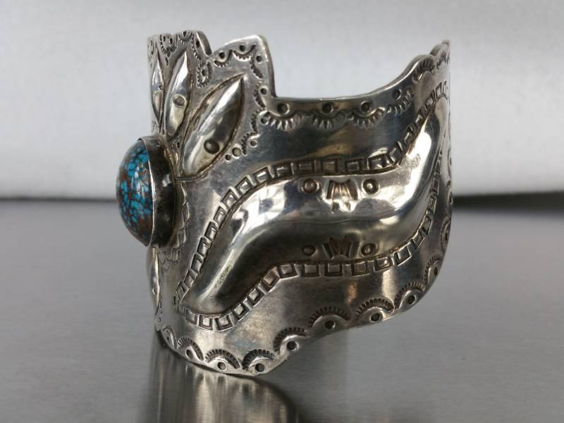 lot 66 image: Vintage Handmade Mexican Silver Turquoise Estate Bracelet